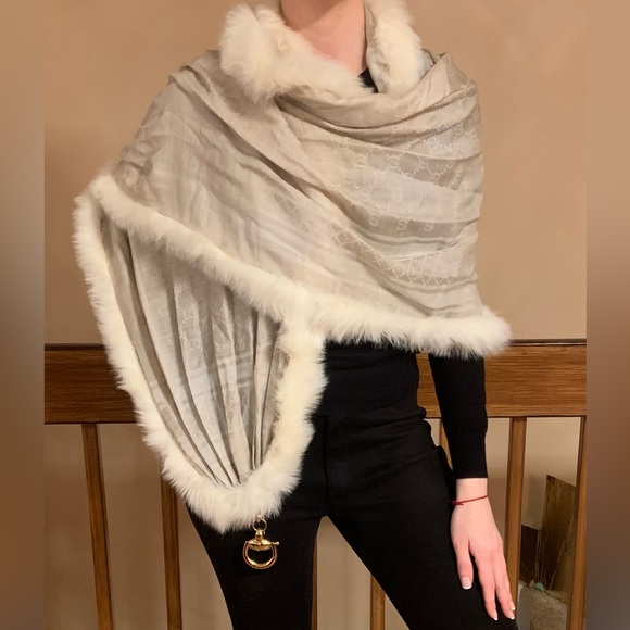 NWOT Gucci scarf - Picture 2 of 14